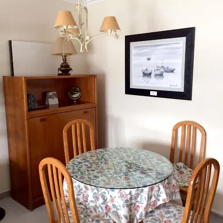 Apartment With 2 Bedrooms In Raxo With Wonderful Sea View Furnished Balcony And Wifi 10 M From The Beach Apartamento Raxo