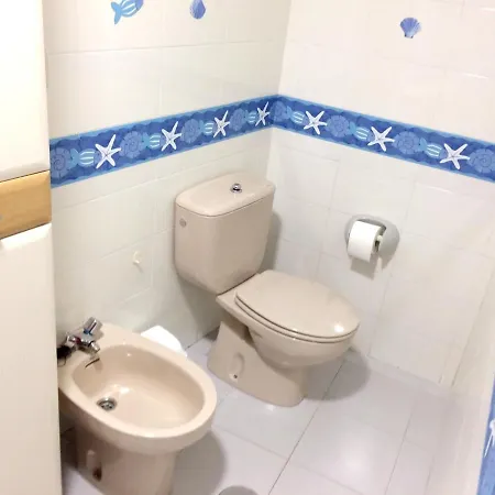 Apartamento Apartment With 2 Bedrooms In Raxo With Wonderful Sea View Furnished Balcony And Wifi 10 M From The Beach Raxo