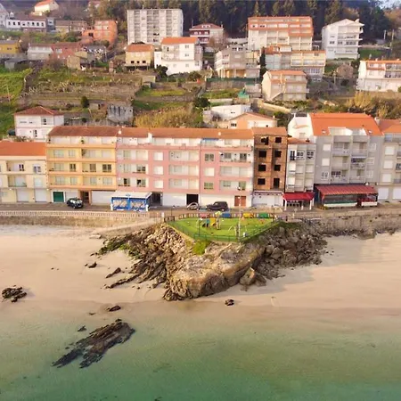 Apartment With 2 Bedrooms In Raxo With Wonderful Sea View Furnished Balcony And Wifi 10 M From The Beach Apartamento Raxo